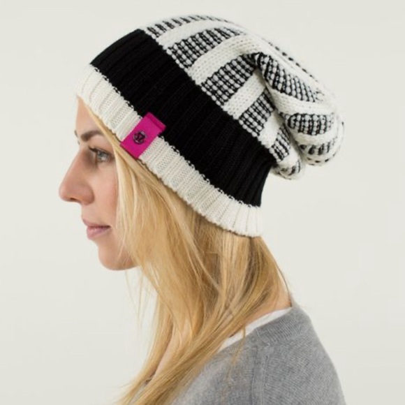 lululemon athletica Accessories - Lululemon Keepin’ It Cozy Torque Wool Hat/Beanie Ivory and Black